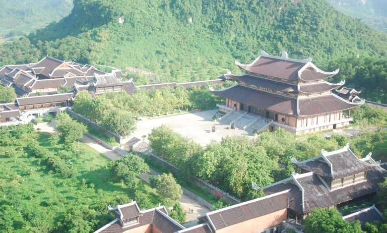 Địa điểm thu hút khách du lịch nổi tiếng tại Ninh Bình năm 2024