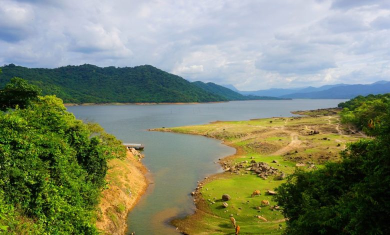 Hồ núi một