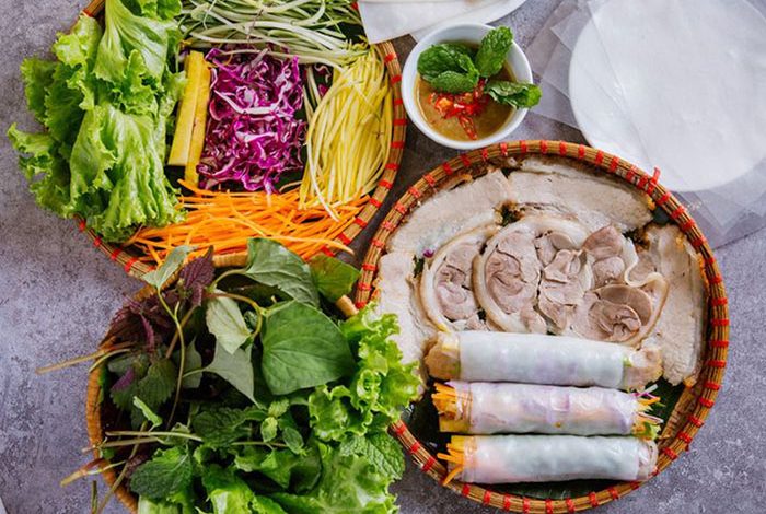 Bí Quyết Làm Bánh Tráng Cuốn Thịt Heo Đà Nẵng Tại Nhà