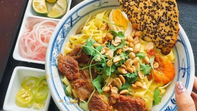 Mì quảng bà mua
