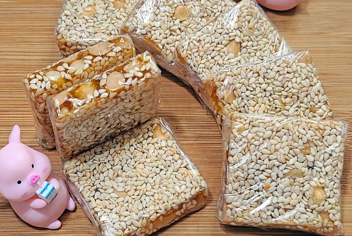 Hương Vị Huế: Trải Nghiệm Kẹo Mè xửng, Biểu Tượng Ẩm Thực