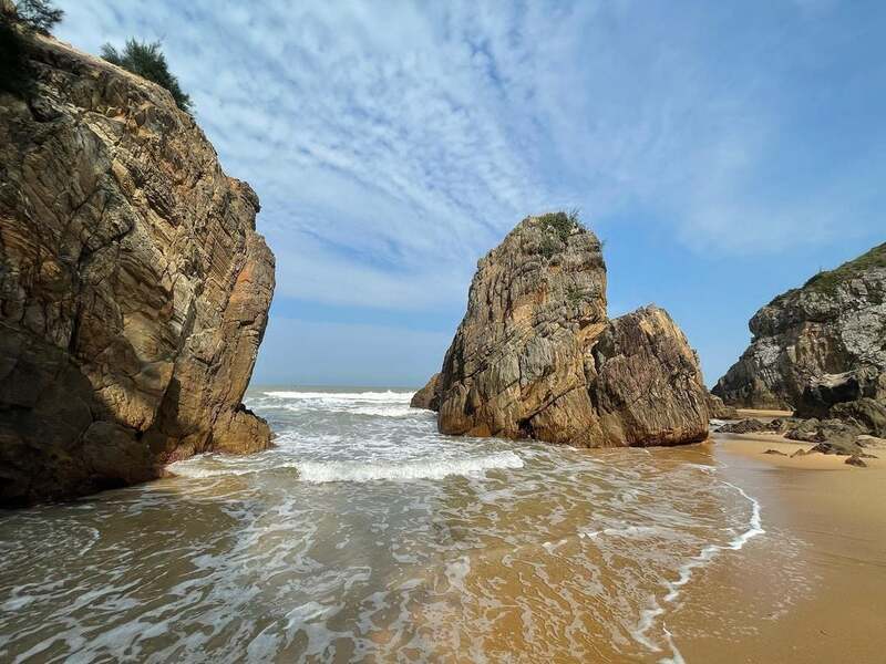 Hình ảnh biển Đá Nhảy