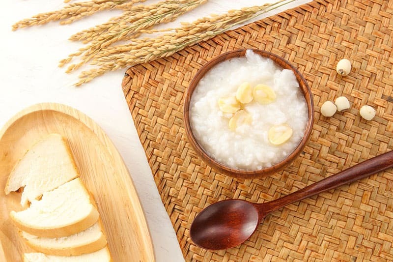 Cháo hạt sen: Món ăn ngon, an thần cho giấc ngủ ngon
