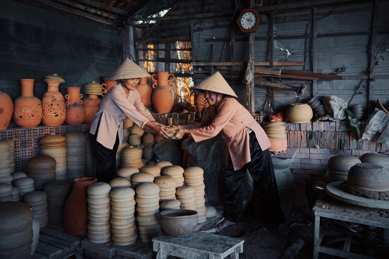 Hình ảnh nghề gốm Thanh Hà