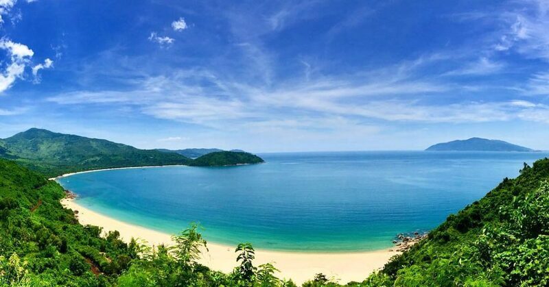 Hình ảnh bãi biển Làng Vân