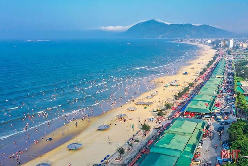 Hình ảnh bãi biển Thiên Cầm