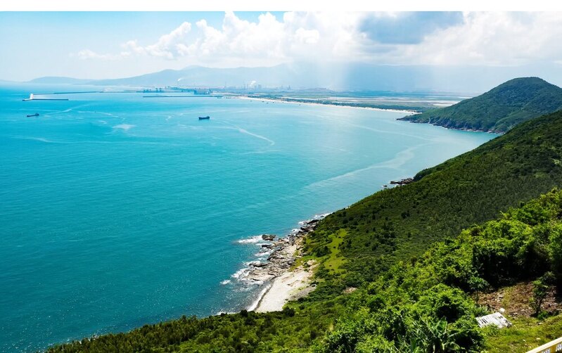 Hình ảnh bãi biển Vũng Áng