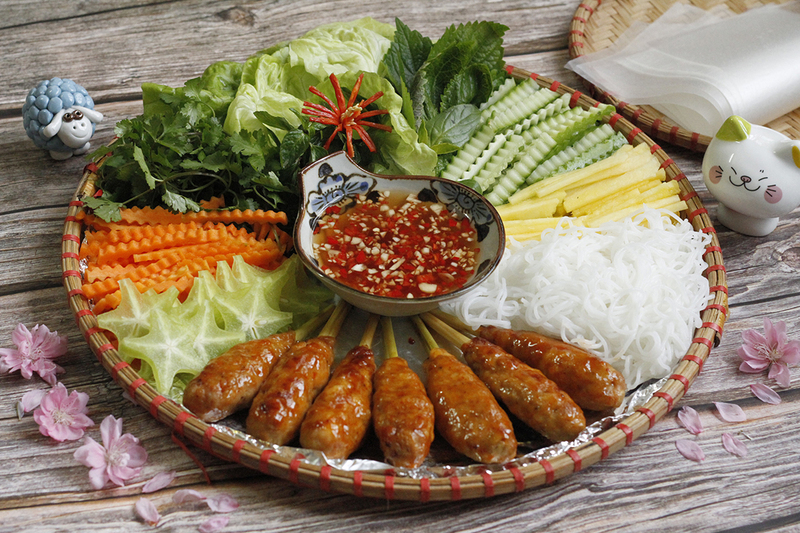 Hình ảnh nem lụi Đà Nẵng 