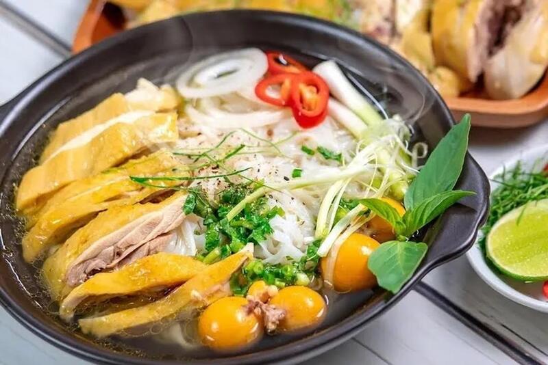 Hình ảnh phở gà Hà Nội 