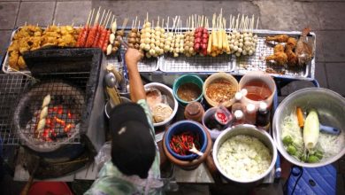 ăn vặt đường phố