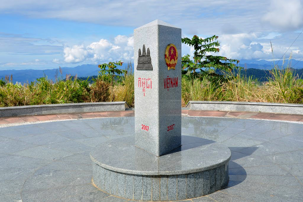 Hình ảnh cột biên giới