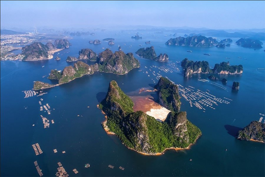 Hình ảnh bãi biển vân đồn