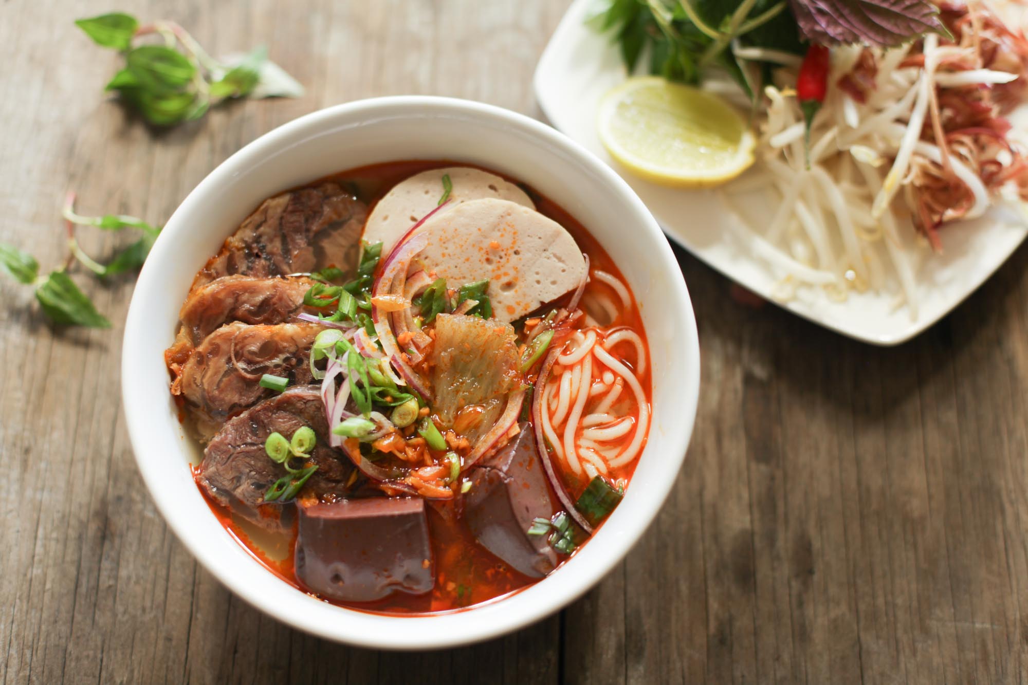 Hình ảnh món bún bò Huế