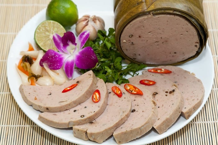 Hình ảnh đặc sản miền Trung