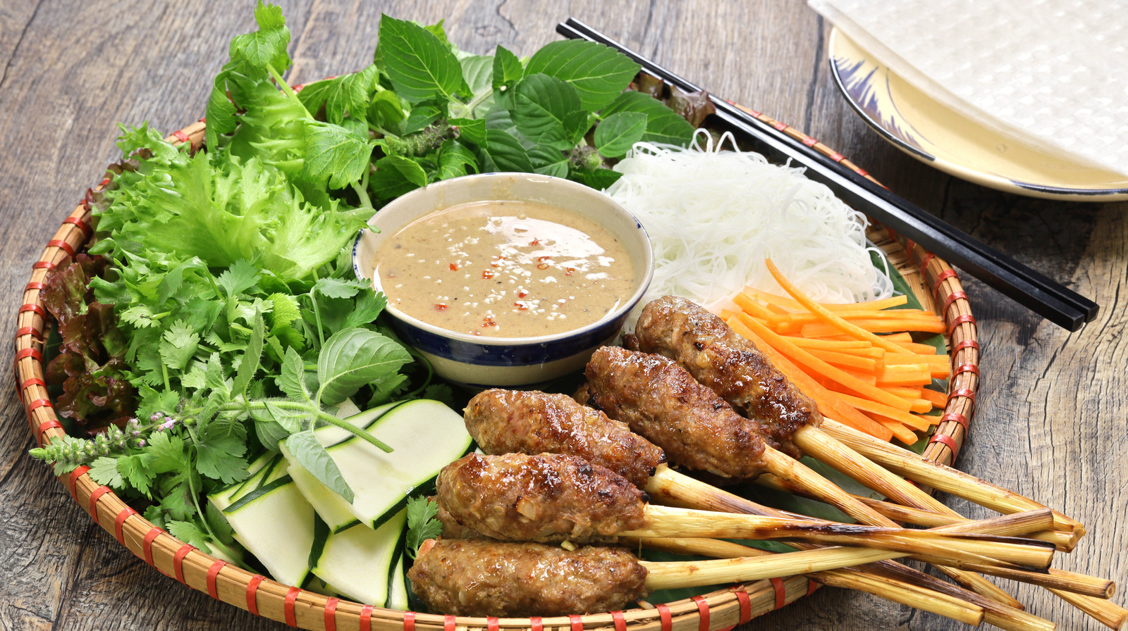 Hình ảnh đặc sản miền Trung