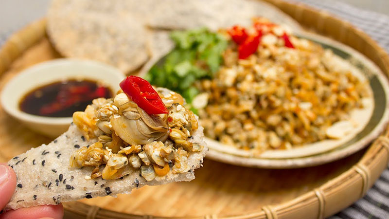 Bánh đa xúc hến Nghệ An