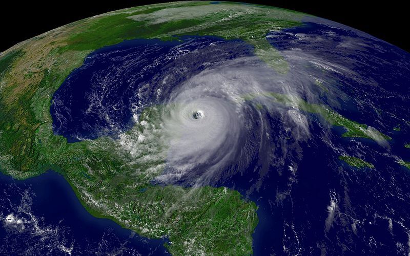 Cơn Bão (Tornado, Hurricane, Typhoon)