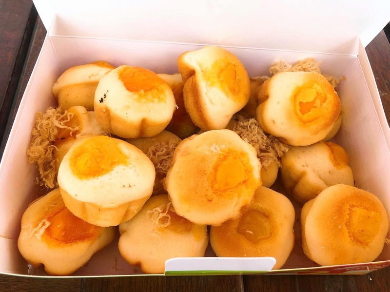 Hình ảnh bánh bông lan trứng muối