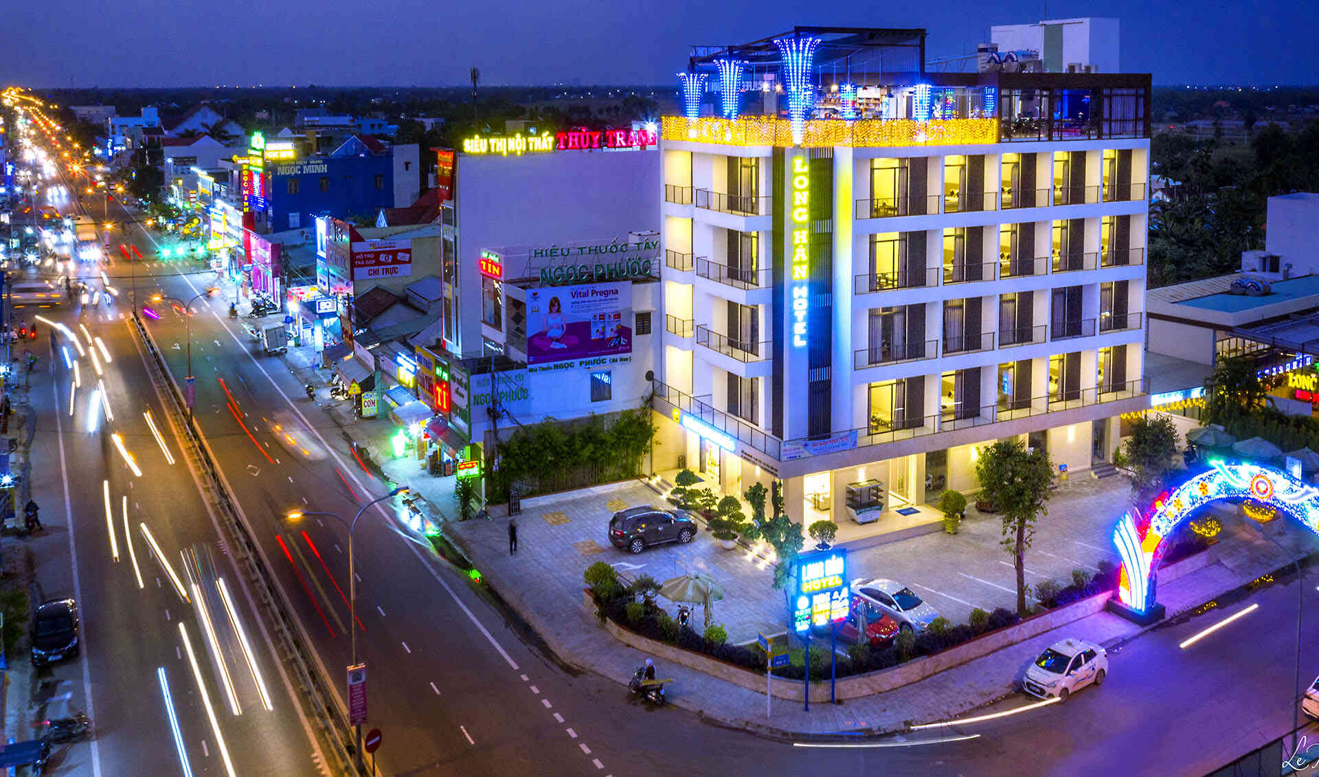 Khách sạn Long An