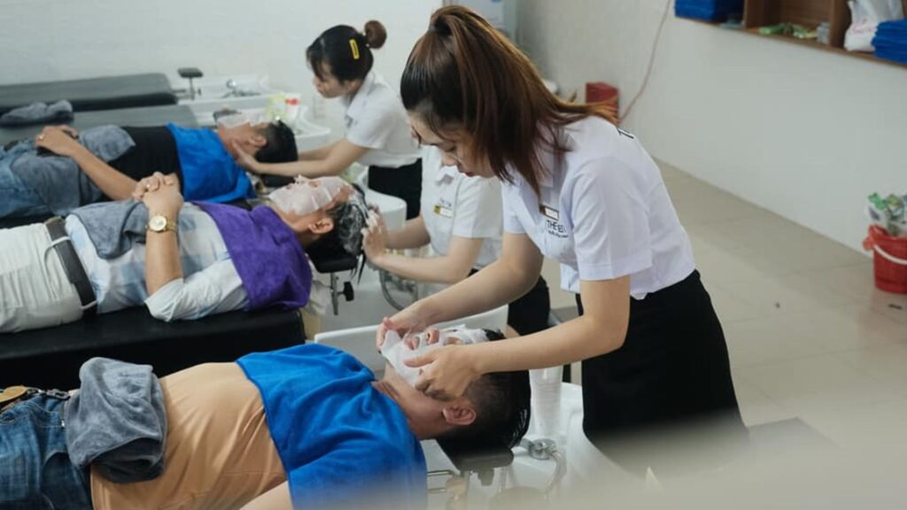 Dịch vụ đa dạng – Không chỉ cắt tóc