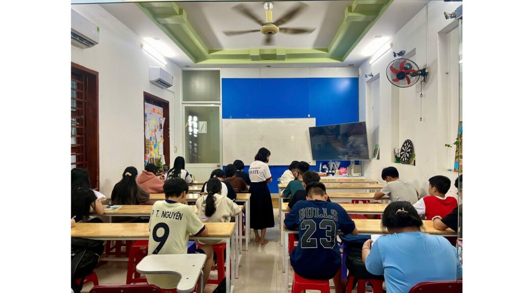 Lộ trình rõ ràng – Theo sát quá trình học và định hướng phát triển dài hạn
