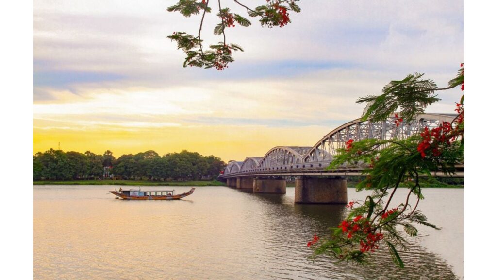 Sông Hương & cầu Trường Tiền