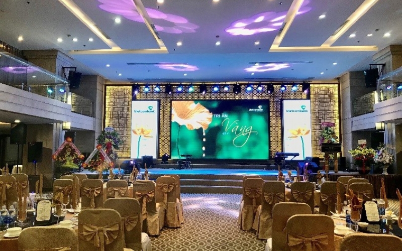 Trang thiết bị & công nghệ âm thanh ánh sáng