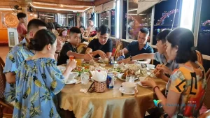 hoạt động du thuyền trên sông hàn 