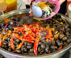 Ốc hút quán ăn đường phố Đà Nẵng